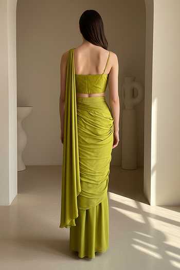 Basanti Kapde aur Koffee Draped Saree With Embroidered Blouse