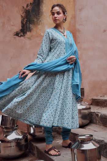 Shop Karaj Jaipur Blue Cotton, Kota Doria V-neck, Yes Floral Pattern Anarkali Set Online at Aza Fashions Shop_Karaj Jaipur_Blue Cotton, Kota Doria V-neck, Yes Floral Pattern Anarkali Set _Online_at_Aza_Fashions