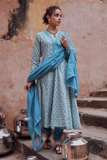Buy Karaj Jaipur Blue Cotton, Kota Doria V-neck, Yes Floral Pattern Anarkali Set Buy_Karaj Jaipur_Blue Cotton, Kota Doria V-neck, Yes Floral Pattern Anarkali Set