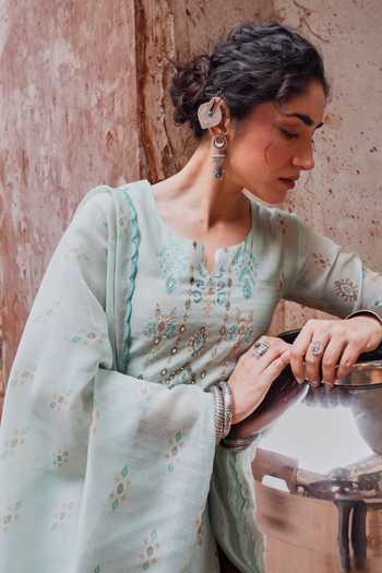 Karaj Jaipur Blue Chanderi, Cotton Notched Neck Powder Embroidered Kurta Set Online at Aza Fashions Karaj Jaipur_Blue Chanderi, Cotton Notched Neck Powder Embroidered Kurta Set _Online_at_Aza_Fashions