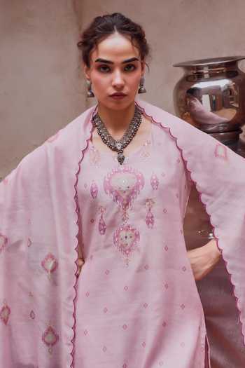 Buy Karaj Jaipur Pink Cotton, Chanderi V-neck Embroidered Kurta Set Online at Aza Fashions Buy_Karaj Jaipur_Pink Cotton, Chanderi V-neck Embroidered Kurta Set _Online_at_Aza_Fashions