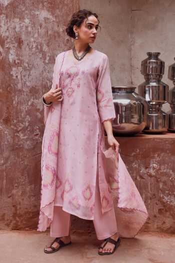 Karaj Jaipur Pink Embroidered Kurta Set 