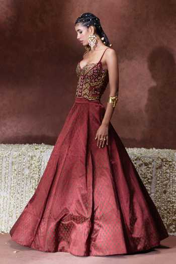 Buy Payal & Zinal Maroon Sweetheart Neck Mehnaaz Block Print Corset And Lehenga Set Online at Aza Fashions Buy_Payal & Zinal_Maroon Sweetheart Neck Mehnaaz Block Print Corset And Lehenga Set _Online_at_Aza_Fashions