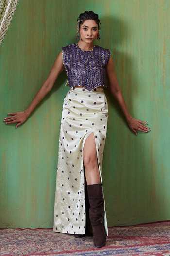 Payal & Zinal Inayat Embellished Cropped Top & Skirt Set 