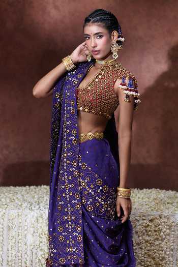 Shop Payal & Zinal Purple Organza, Satin V-neck Yasmin Printed Saree With Blouse Online at Aza Fashions Shop_Payal & Zinal_Purple Organza, Satin V-neck Yasmin Printed Saree With Blouse _Online_at_Aza_Fashions