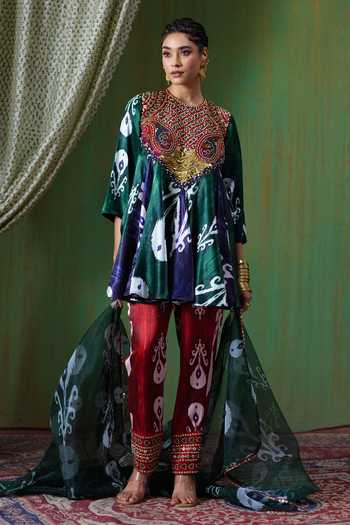 Payal & Zinal Firdaus Printed Kurta Set 