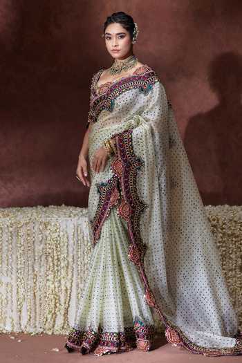 Payal & Zinal Off White Organza, Satin Sweetheart Neck Bindya Embroidered Saree With Blouse at Aza Fashions Payal & Zinal_Off White Organza, Satin Sweetheart Neck Bindya Embroidered Saree With Blouse _at_Aza_Fashions