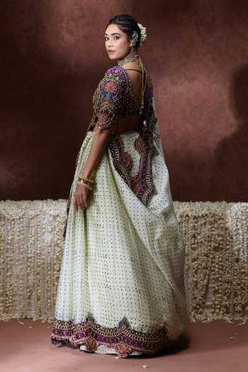 Payal & Zinal Off White Organza, Satin Sweetheart Neck Indrani Embroidered Blouse Set Online at Aza Fashions Payal & Zinal_Off White Organza, Satin Sweetheart Neck Indrani Embroidered Blouse Set _Online_at_Aza_Fashions