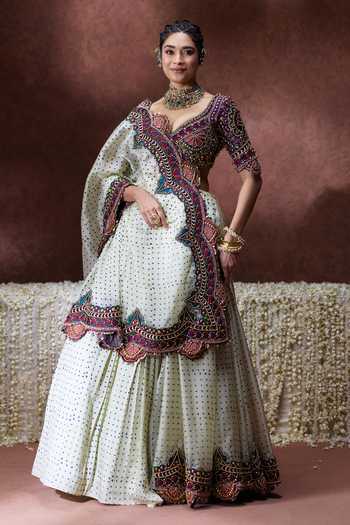 Shop Payal & Zinal Off White Organza, Satin Sweetheart Neck Indrani Embroidered Blouse Set Online at Aza Fashions Shop_Payal & Zinal_Off White Organza, Satin Sweetheart Neck Indrani Embroidered Blouse Set _Online_at_Aza_Fashions