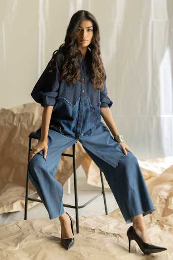 Shop Pooja-Keyur Blue Denim V-neck Top Online at Aza Fashions Shop_Pooja-Keyur_Blue Denim V-neck Top _Online_at_Aza_Fashions