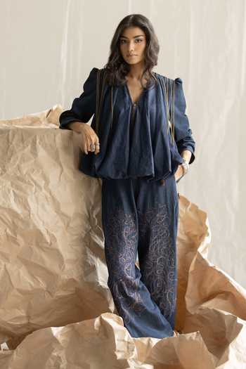 Buy Pooja-Keyur Blue Denim V-neck Top Buy_Pooja-Keyur_Blue Denim V-neck Top