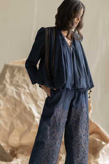 Shop Pooja-Keyur Blue Denim V-neck Top Shop_Pooja-Keyur_Blue Denim V-neck Top