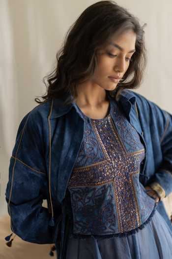 Pooja-Keyur Blue Denim Round Neck Tie Dye Embroidered Gilet Online at Aza Fashions Pooja-Keyur_Blue Denim Round Neck Tie Dye Embroidered Gilet _Online_at_Aza_Fashions