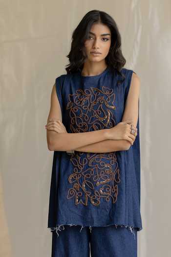 Buy_Pooja-Keyur_Blue Denim Crew Neck Embroidered Pleated Top And Pant Set 