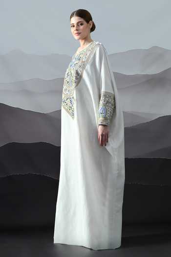 Samant Chauhan_Ivory Silk, Linen Round Neck Resham And Zari Embroidered Kaftan _Online_at_Aza_Fashions