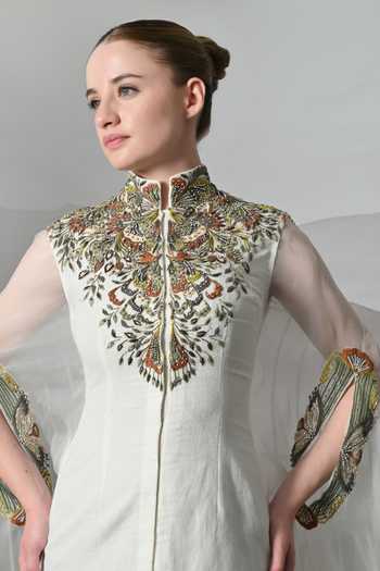 Buy_Samant Chauhan_Ivory Silk, Cotton, Organza Mandarin Collar Resham And Zari Embroidered Kaftan _Online_at_Aza_Fashions