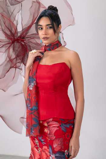 Buy_Vesture_Red Silk, Organza, Taffeta Bandeau Neck Aagni Print Fish Cut Skirt Set _Online_at_Aza_Fashions