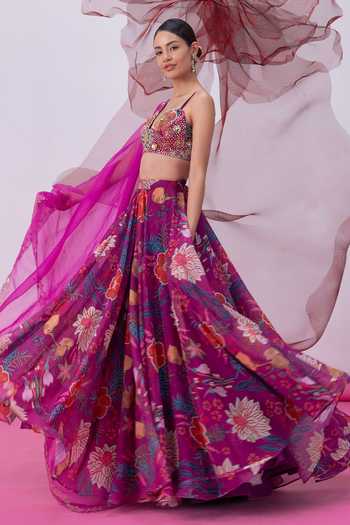 Shop_Vesture_Pink Organza Sweetheart Neck Aatrangi Floral Print Skirt Set _Online_at_Aza_Fashions