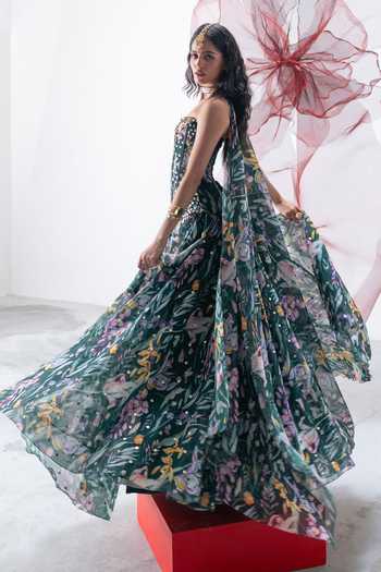 Buy_Vesture_Green Organza Sequins, Mirrors Chandrika Floral Print Corset Skirt Set 