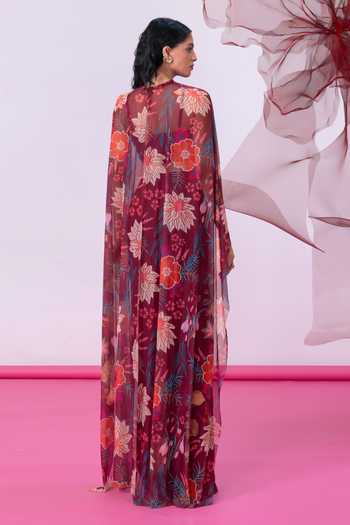Vesture Gulnaar Print Cape & Slit Skirt Set 