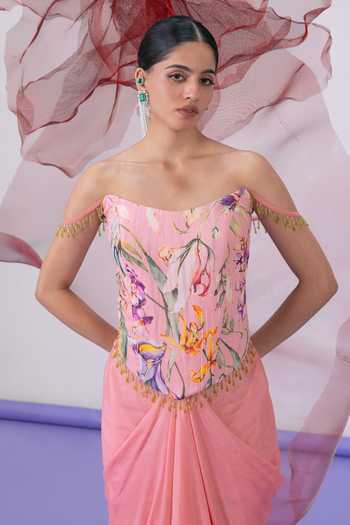 Buy_Vesture_Peach Crepe, Chiffon, Lurex Sweetheart Gulnaar Print Corset And Draped Skirt Set 
