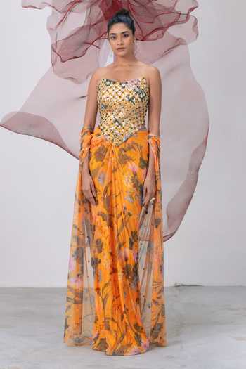 Vesture Husn Printed Skirt Set  
