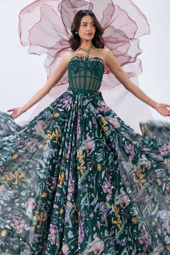 Shop_Vesture_Green Organza Sequins, Beads Patakha Print Skirt Embroidered Corset Set 