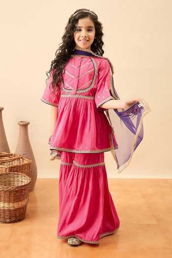 StyloBug Pink Viscose Embroidered Kurta Set Online at Aza Fashions StyloBug_Pink Viscose Embroidered Kurta Set_Online_at_Aza_Fashions