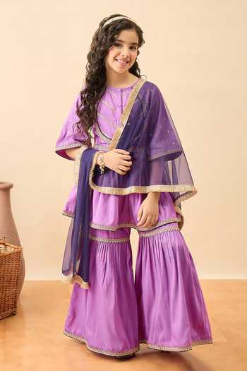 Buy StyloBug Lavender Viscose Embroidered Yoke Kurta Set Online at Aza Fashions Buy_StyloBug_Lavender Viscose Embroidered Yoke Kurta Set _Online_at_Aza_Fashions