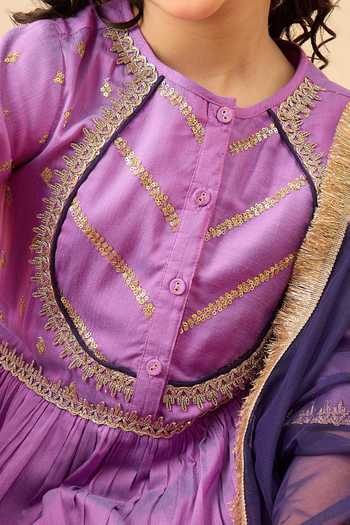 StyloBug Lavender Viscose Embroidered Yoke Kurta Set at Aza Fashions StyloBug_Lavender Viscose Embroidered Yoke Kurta Set _at_Aza_Fashions