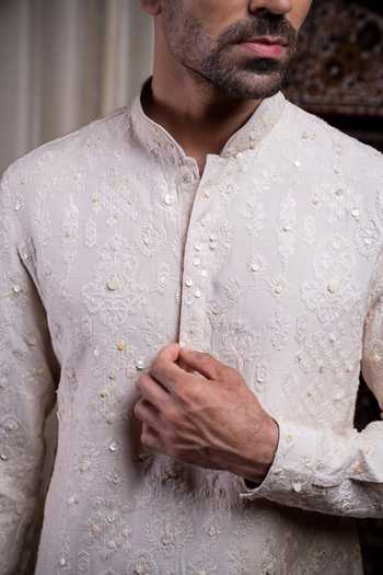 Char Chaand_Ivory Satin, Linen Aster Embroidered Kurta _Online_at_Aza_Fashions