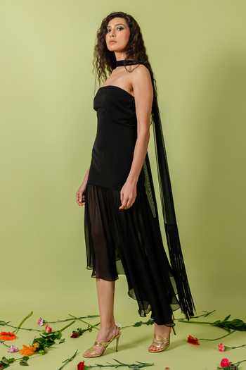 Swatee Singh_Black Georgette Bandeau Neck Asymmetric Hem Dress With Stole _at_Aza_Fashions