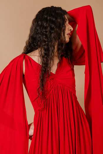 Shop_Swatee Singh_Red Crepe V-neck Adele V Gown 