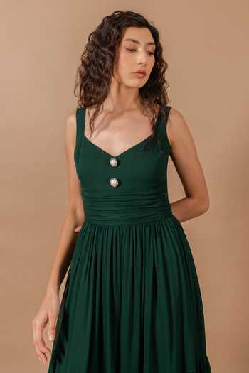 Swatee Singh_Emerald Green Georgette, Crepe Sweetheart Neck Camellia Pleated Midi Dress _Online_at_Aza_Fashions