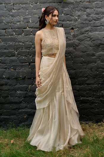 Vedangi Agarwal Silver Satin, Tissue, Shantoon High Neck Pre-draped Saree And Blouse Set Online at Aza Fashions Vedangi Agarwal_Silver Satin, Tissue, Shantoon High Neck Pre-draped Saree And Blouse Set _Online_at_Aza_Fashions