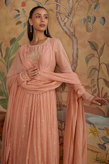 Buy Kritika Dawar Pink Chanderi, Cotton Round Neck, Yes Evara Embroidered Anarkali Kurta Set Buy_Kritika Dawar_Pink Chanderi, Cotton Round Neck, Yes Evara Embroidered Anarkali Kurta Set