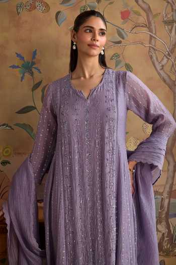Kritika Dawar Lilac Chanderi, Cotton Split V-neck Saanjh Embroidered Kurta And Pant Set at Aza Fashions Kritika Dawar_Lilac Chanderi, Cotton Split V-neck Saanjh Embroidered Kurta And Pant Set _at_Aza_Fashions