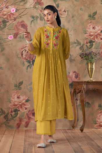 Kritika Dawar_Mustard Chanderi, Cotton Round Neck Aayra Hand Embroidered Kurta Set _at_Aza_Fashions