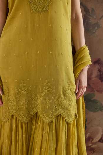 Kritika Dawar_Yellow Chanderi Scoop Neck Safa Kurta And Gharara Set _at_Aza_Fashions