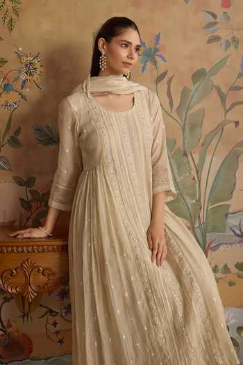 Kritika Dawar Ivory Chanderi, Cotton Round Neck Arohi Hand Embroidered Kurta Set at Aza Fashions Kritika Dawar_Ivory Chanderi, Cotton Round Neck Arohi Hand Embroidered Kurta Set _at_Aza_Fashions