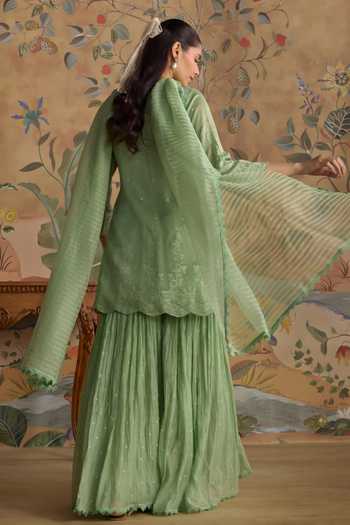 Kritika Dawar Paakiza Hand Embroidered Kurta & Gharara Set