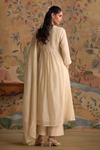 Kritika Dawar Tahira Print Chanderi Kurta Set