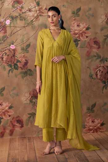 Kritika Dawar Tahira Print Kurta Set