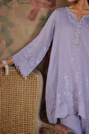 Kritika Dawar Lilac Chanderi, Cotton Split V-neck, Yes Sabeen Embroidered Scalloped Kurta Set at Aza Fashions Kritika Dawar_Lilac Chanderi, Cotton Split V-neck, Yes Sabeen Embroidered Scalloped Kurta Set _at_Aza_Fashions