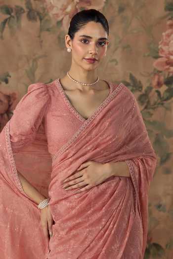 Kritika Dawar Pink Chanderi V-neck Chandani Hand Embroidered Saree And Blouse Set at Aza Fashions Kritika Dawar_Pink Chanderi V-neck Chandani Hand Embroidered Saree And Blouse Set _at_Aza_Fashions