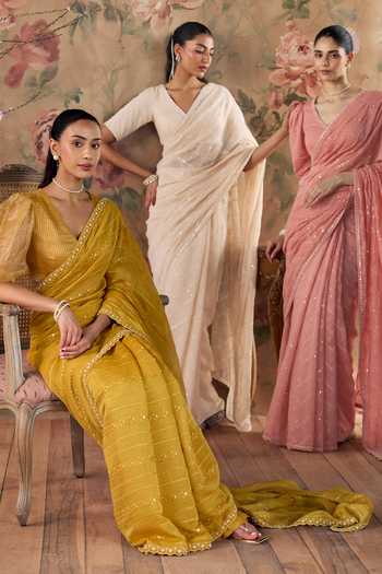Shop Kritika Dawar Pink Chanderi V-neck Chandani Hand Embroidered Saree And Blouse Set Shop_Kritika Dawar_Pink Chanderi V-neck Chandani Hand Embroidered Saree And Blouse Set