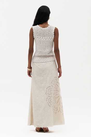 Shop Payal Jain Off White Chanderi Cotton Pandora Chikankari Skirt at Aza Fashions Shop_Payal Jain_Off White Chanderi Cotton Pandora Chikankari Skirt _at_Aza_Fashions