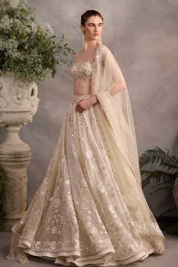 Cedar & Pine Ivory Organza, Tulle Square Neck Chapel Embroidered Lehenga Set Online at Aza Fashions Cedar & Pine_Ivory Organza, Tulle Square Neck Chapel Embroidered Lehenga Set _Online_at_Aza_Fashions