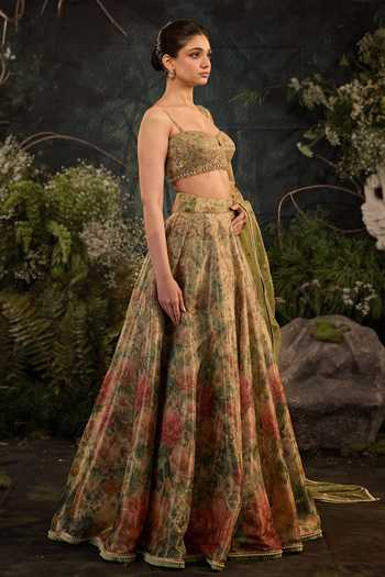 Buy Cedar & Pine Green Tissue, Tulle Sweetheart Neck Elysium Floral Print Lehenga Set Online at Aza Fashions Buy_Cedar & Pine_Green Tissue, Tulle Sweetheart Neck Elysium Floral Print Lehenga Set _Online_at_Aza_Fashions