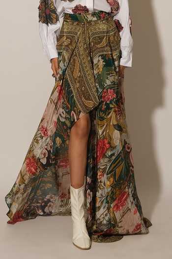 Buy Esha L Amin Green Crepe, Viscose Flamingo Print Skirt Online at Aza Fashions Buy_Esha L Amin_Green Crepe, Viscose Flamingo Print Skirt _Online_at_Aza_Fashions